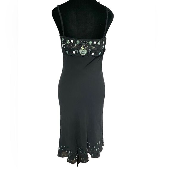 Lapis Y2K Black Fitted Dress Size M Beaded Sequin Floral Bust Hem Midi Cocktail - Picture 5 of 10